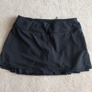 Lululemon pleated skirt